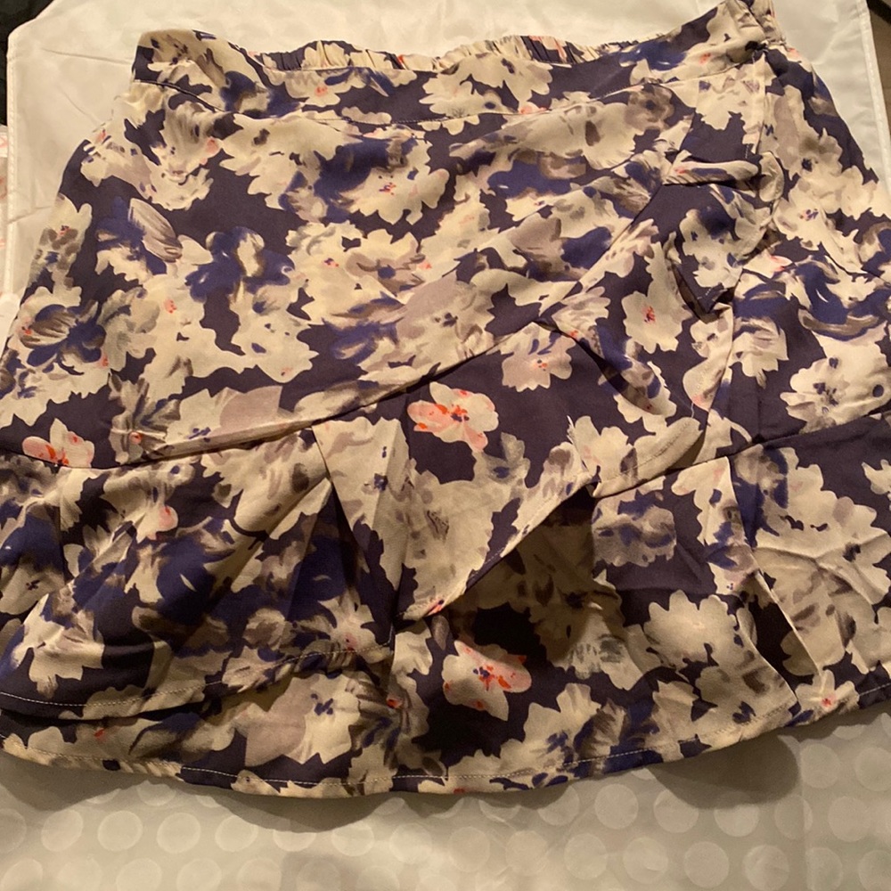 Dressy skirt junior xl